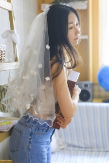 年轻朋友的妻子3未删减版